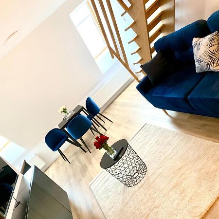 Apartament W Samym Sercu Miasta Z Darmowym Parkingiem Pod Zlotym Lwem -Hotel VI Клодзко Экстерьер фото