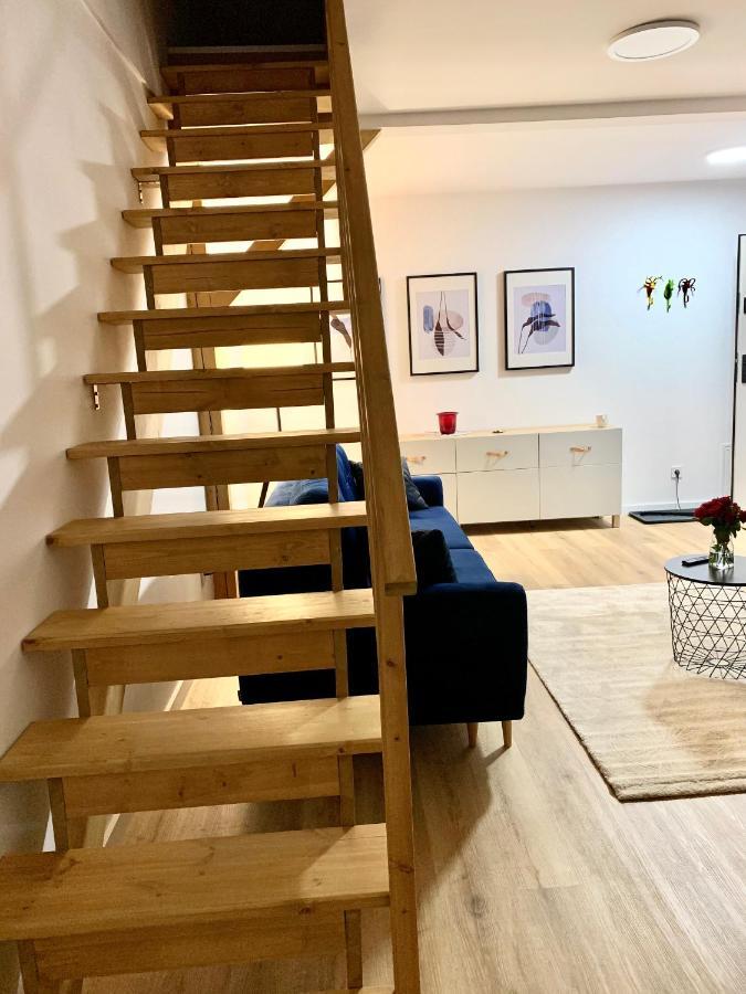Apartament W Samym Sercu Miasta Z Darmowym Parkingiem Pod Zlotym Lwem -Hotel VI Клодзко Экстерьер фото